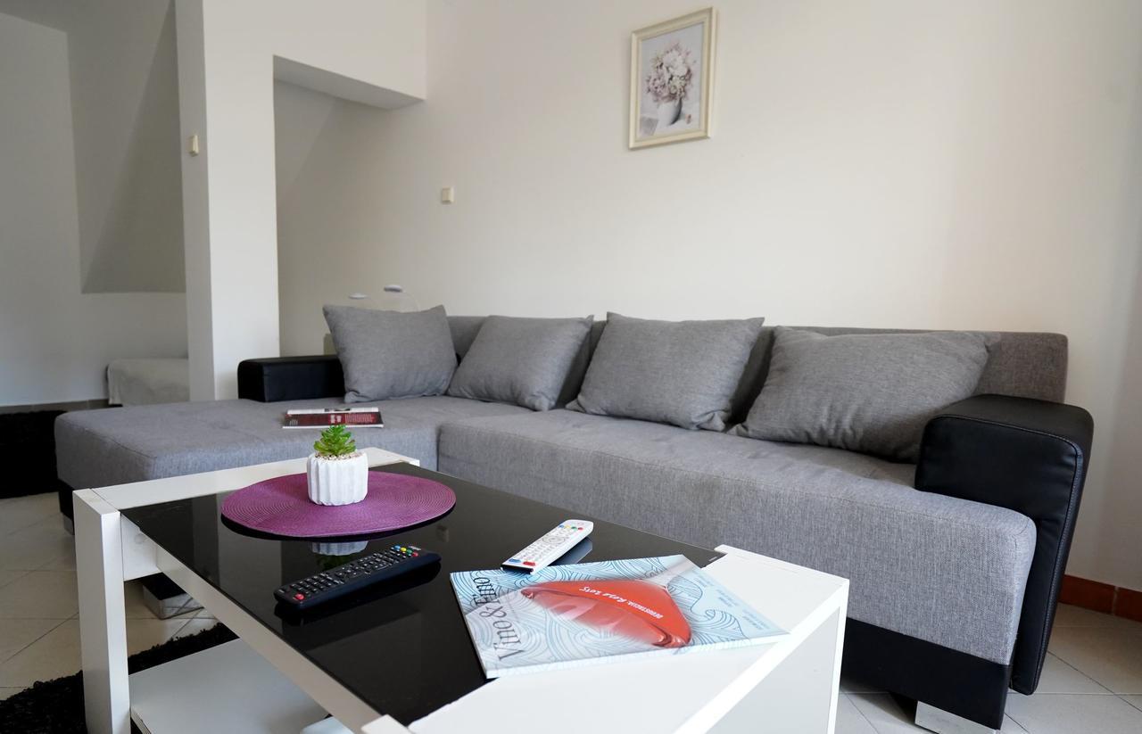 Iva Studio-Apartment Кладово Екстериор снимка